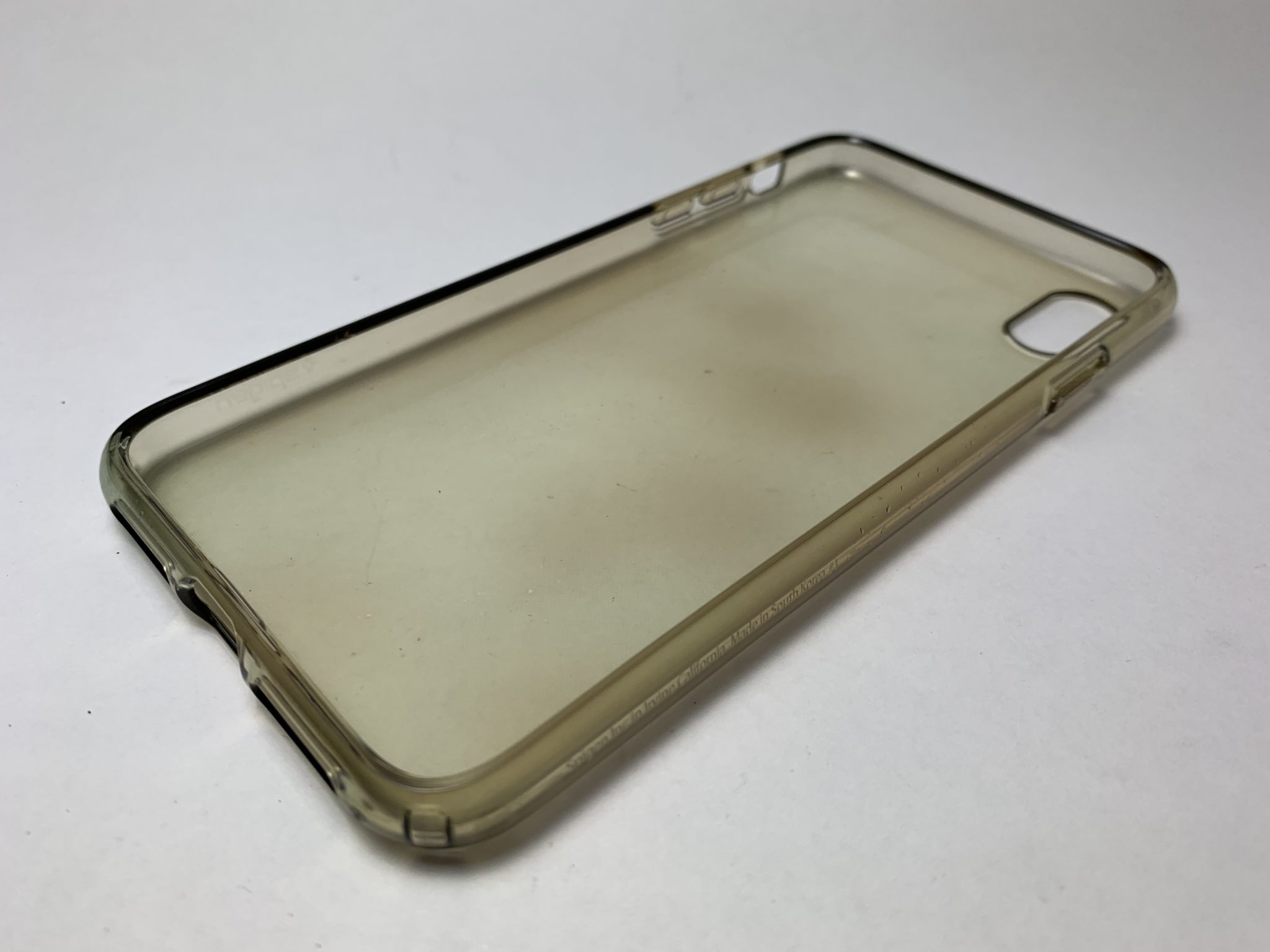 Iphone Xs Xs Max Xr おすすめ Iphone ケースをまた買いました Nimaso Spigen どたんば で 夢をつかむブログ