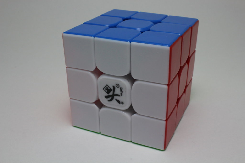 DaYan GuHong 3x3x3 V3 M Stickerless の商品紹介③