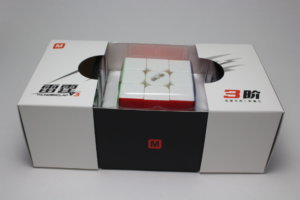 QiYi Thunderclap 3x3x3 V3 M Stickerless  の商品紹介②