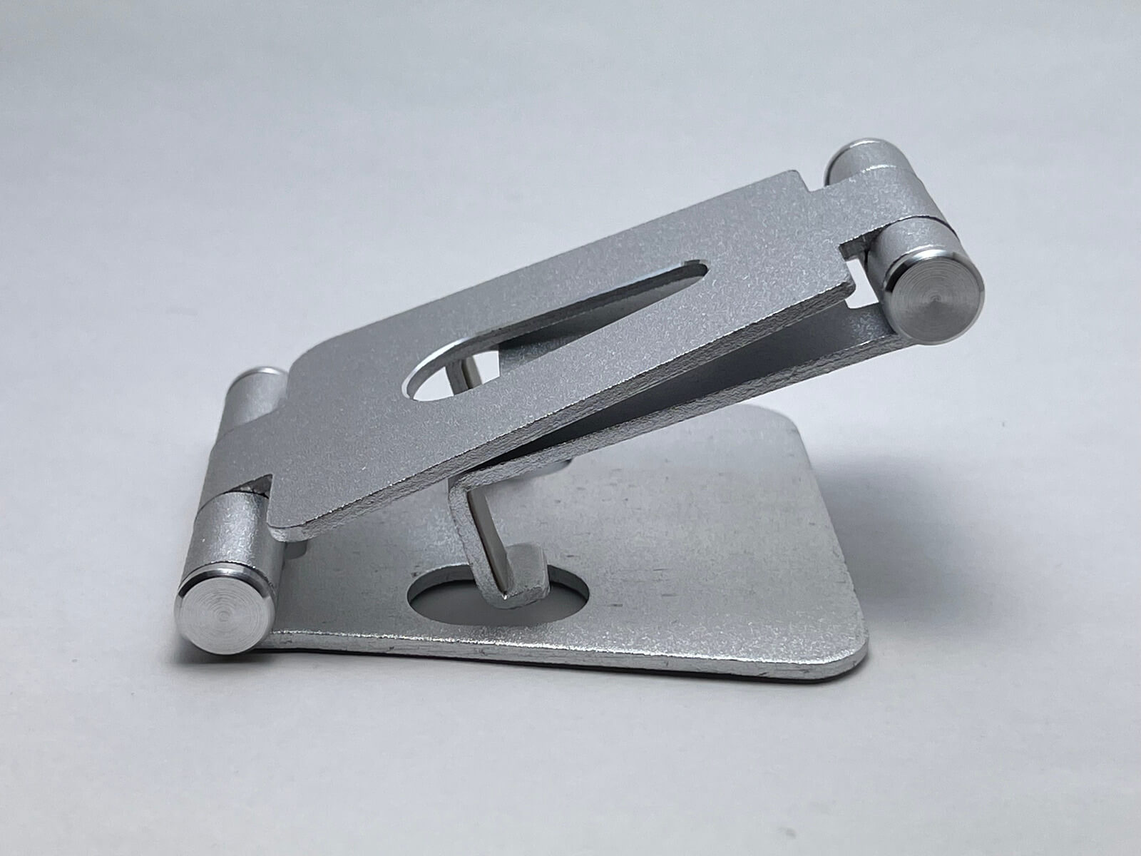 iphone12-stand-03-photo-007